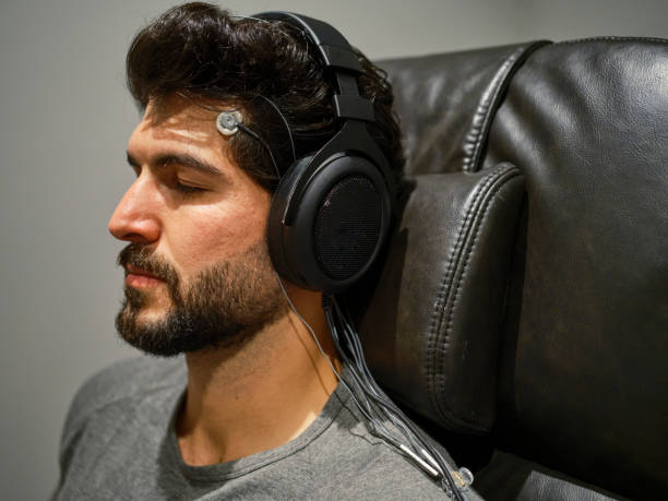 istock Young Man Receiving Neurofeedback Treatment 1759321421