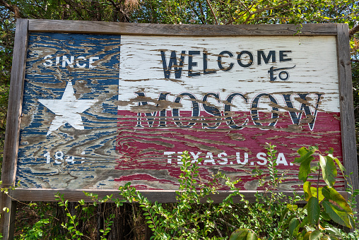 Welcome to Moscow sign in Moscow, TX.