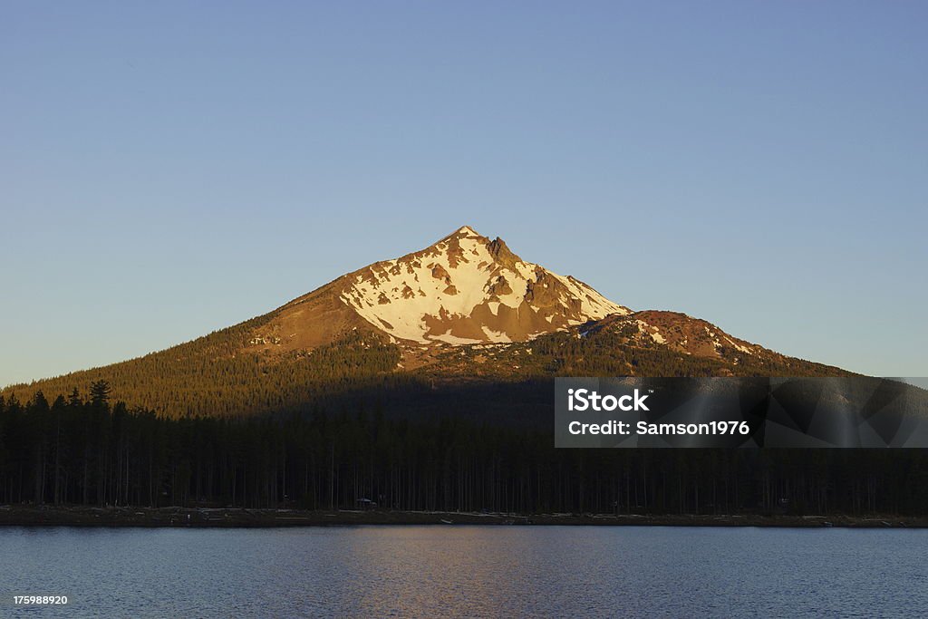 Monte McLoughlin nascer do sol Sombra - Royalty-free Ao Ar Livre Foto de stock