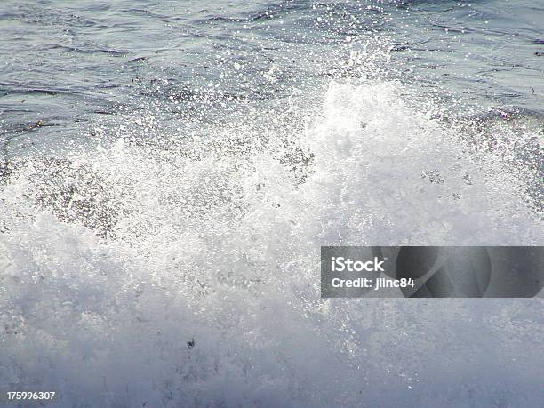 해양수 뿌리다 0명에 대한 스톡 사진 및 기타 이미지 - 0명, 물, 바다