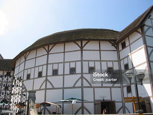 Shakespeare Teatro Globe - Fotografias de stock e mais imagens de Globo terrestre - Globo terrestre, William Shakespeare, Capitais internacionais