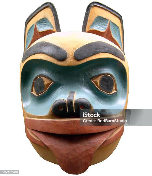Old Máscara Foto de stock y más banco de imágenes de Cultura de indios norteamericanos - Cultura de indios norteamericanos, Máscara - Disfraz, Madera - Material