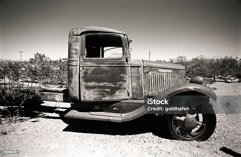 Rotta auto a ovest - Foto stock royalty-free di 1920-1929