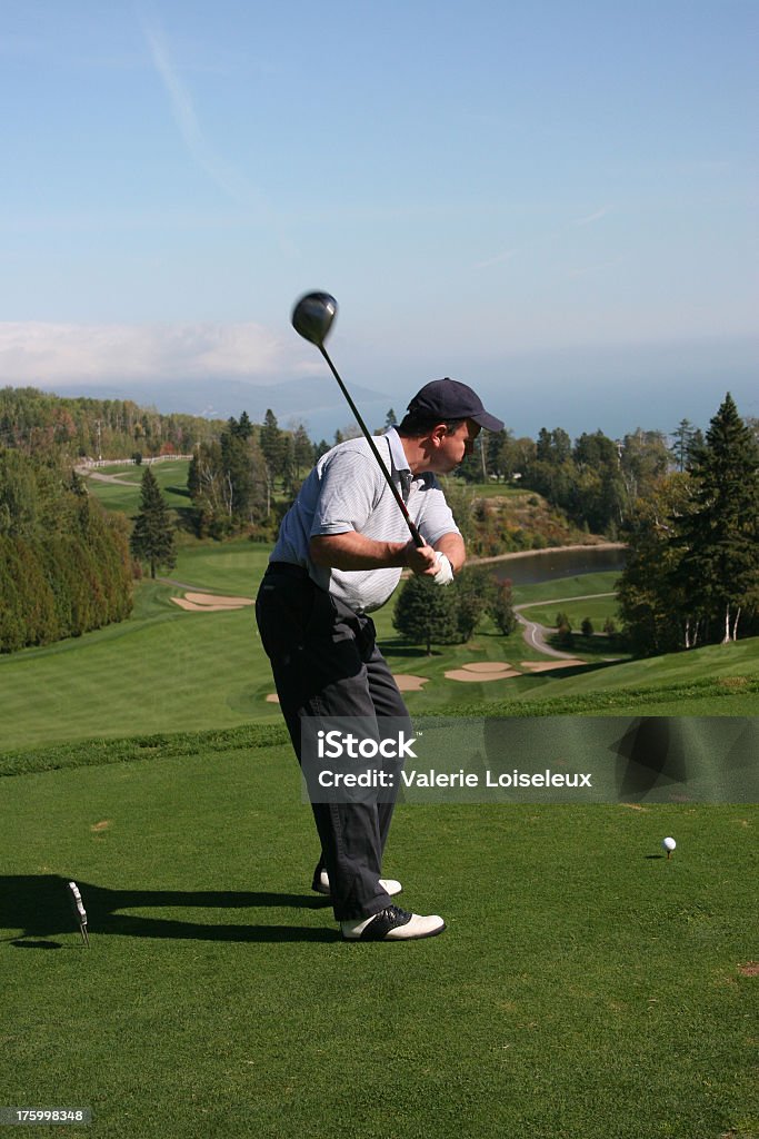 Golfista en green - Foto de stock de Actividad libre de derechos