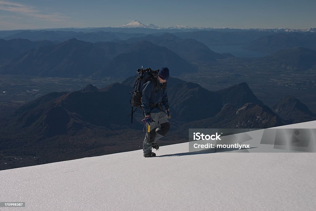 Me arrampicata Vulcano Villarrica - Foto stock royalty-free di Adulto