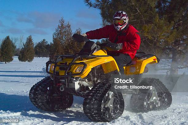 Foto de Atv Na Neve e mais fotos de stock de Inverno - Inverno, Veículo todo-terreno, Atividade