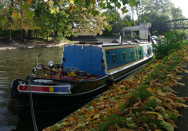 istock autumn fall house boat, Cambridge, England 176001933