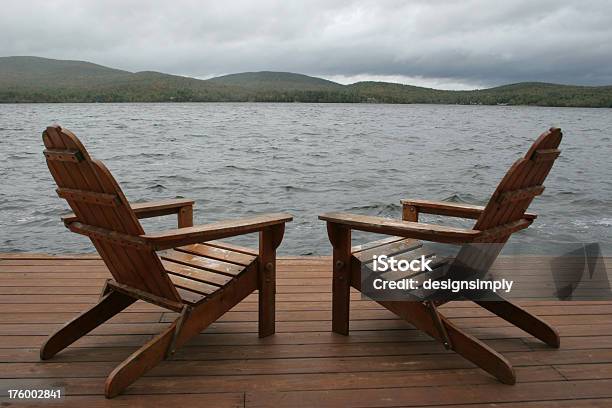 Adirondackstühle Mit Sturm Hoch Stockfoto und mehr Bilder von Bergregion Adirondack Mountains - Bergregion Adirondack Mountains, Sturm, Berg