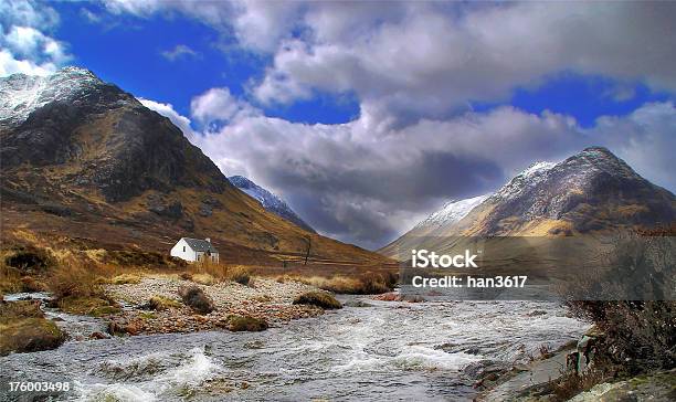 Primavera En Glencoe Foto de stock y más banco de imágenes de Glencoe - Glencoe, Escocia, Aislado