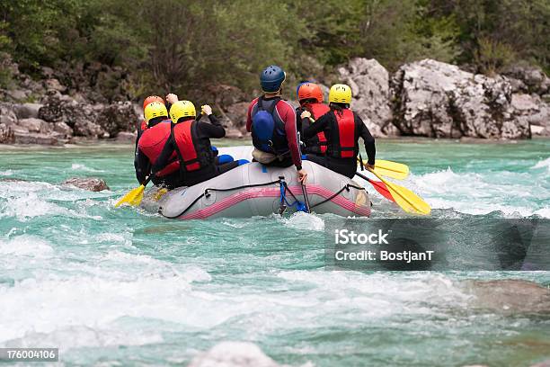 Rafting Stockfoto und mehr Bilder von Abenteuer - Abenteuer, Aktivitäten und Sport, Anleitung - Konzepte