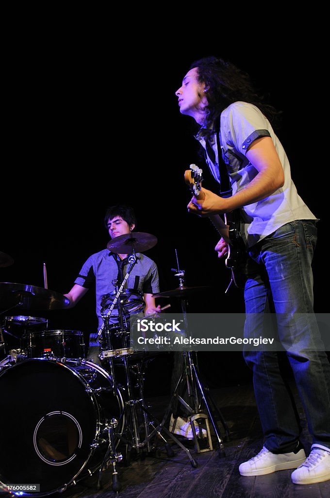 Rock Band Live-Aufführung - Lizenzfrei Aufnahme von unten Stock-Foto