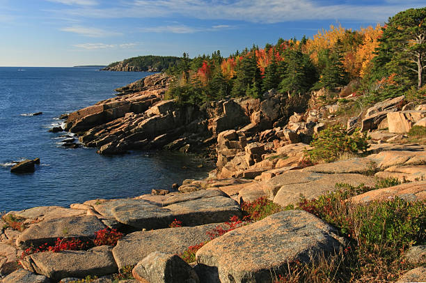 istock Rocky Coast on Autumn Morning 176006493