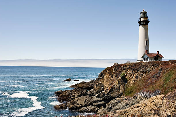 istock Pigeon Point Lighthouse Half Moon Bay California 176007776