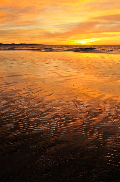 istock Sunrise over the ocean 176008782