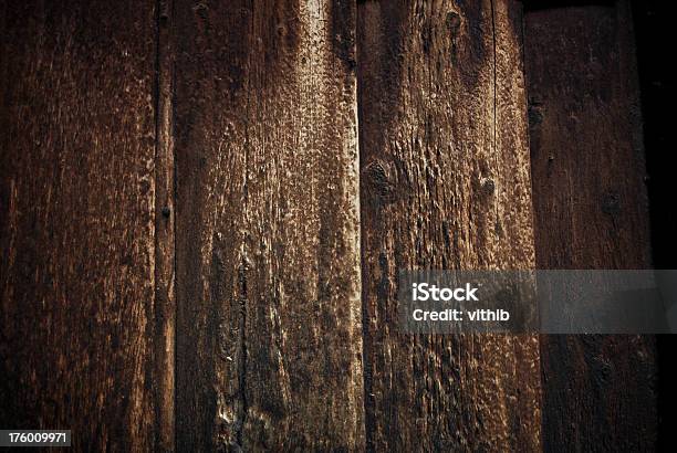 Primo Piano Di Tavole Di Legno Grunge Vecchio - Fotografie stock e altre immagini di Albero - Albero, Antigienico, Arrugginito