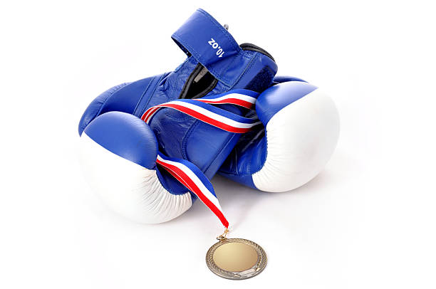 wm-medaille - bronze medal boxing glove medal gold medal stock-fotos und bilder