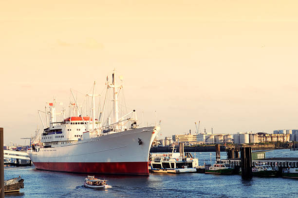 istock museum ship cap san diego, port hamburg 176012137
