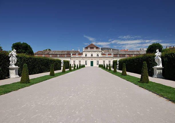 istock Belvedere Palace Vienna - Blevedere Palace Vienna (XXXL) 176012646