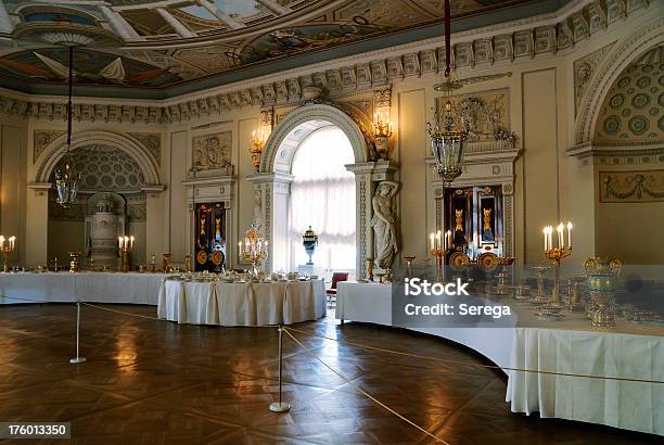 Palazzo Russo Interni - Fotografie stock e altre immagini di Famiglia reale - Famiglia reale, Sala da pranzo, Camera