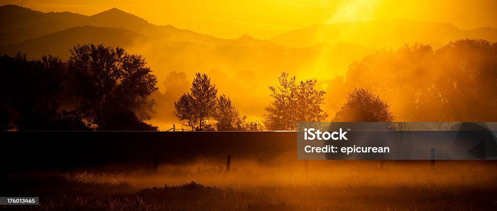 Sonnenaufgang in Montana - Lizenzfrei Amerikanisches Kleinstadtleben Stock-Foto