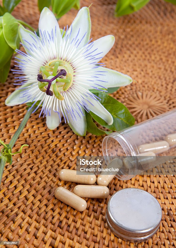 Страстоцвет (passiflora - Стоковые фото Капсула роялти-фри