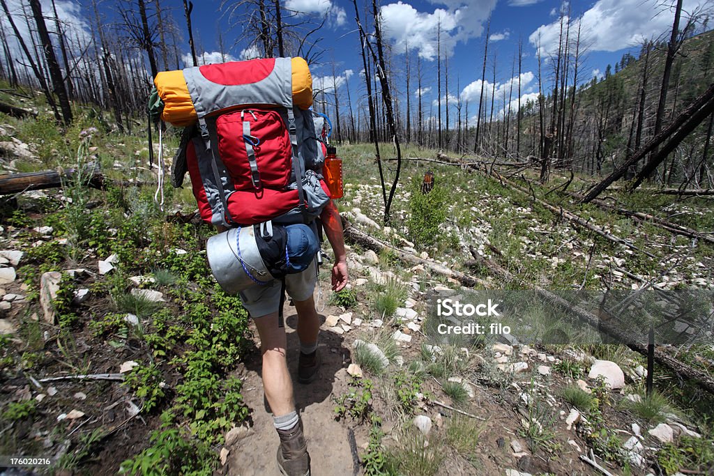 райдершей Hiking - Стоковые фото Активный образ жизни роялти-фри