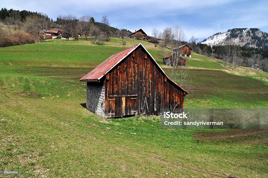 Stary Stodoła w Alpach - Zbiór zdjęć royalty-free (Allgäu)