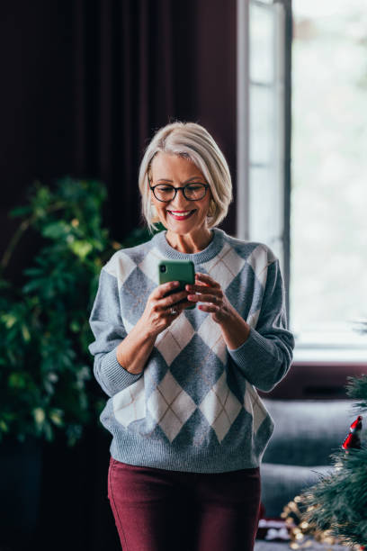 Tech-Savvy Grandma: Online Christmas Shopping at Home
