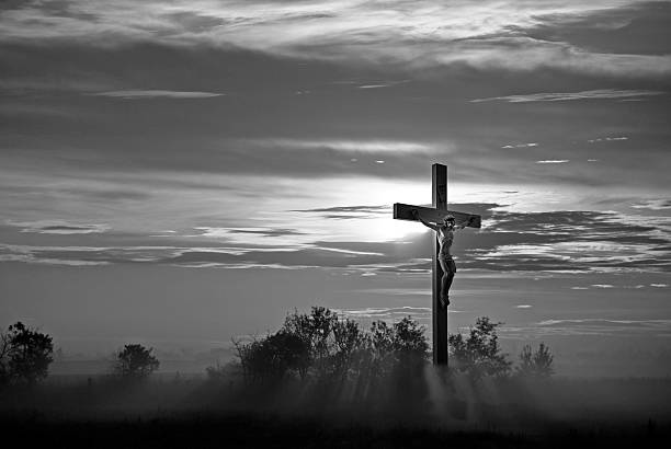 istock Crucifix ... Black and White in Misty Field 176041956