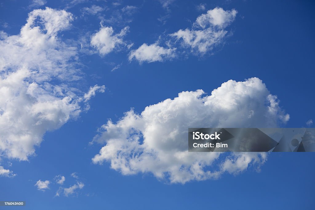 Blauer Himmel mit Wolken, Cumulus - Lizenzfrei Abstrakt Stock-Foto