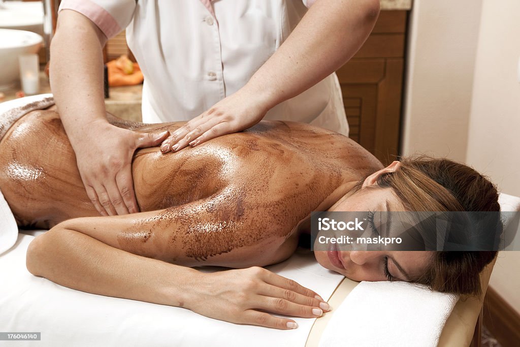 massage au chocolat - Photo de Adulte libre de droits