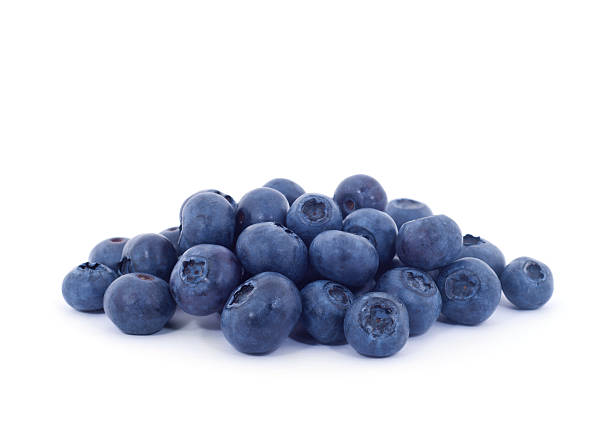 istock Large Pile of Blueberries Isolated on White 176047264
