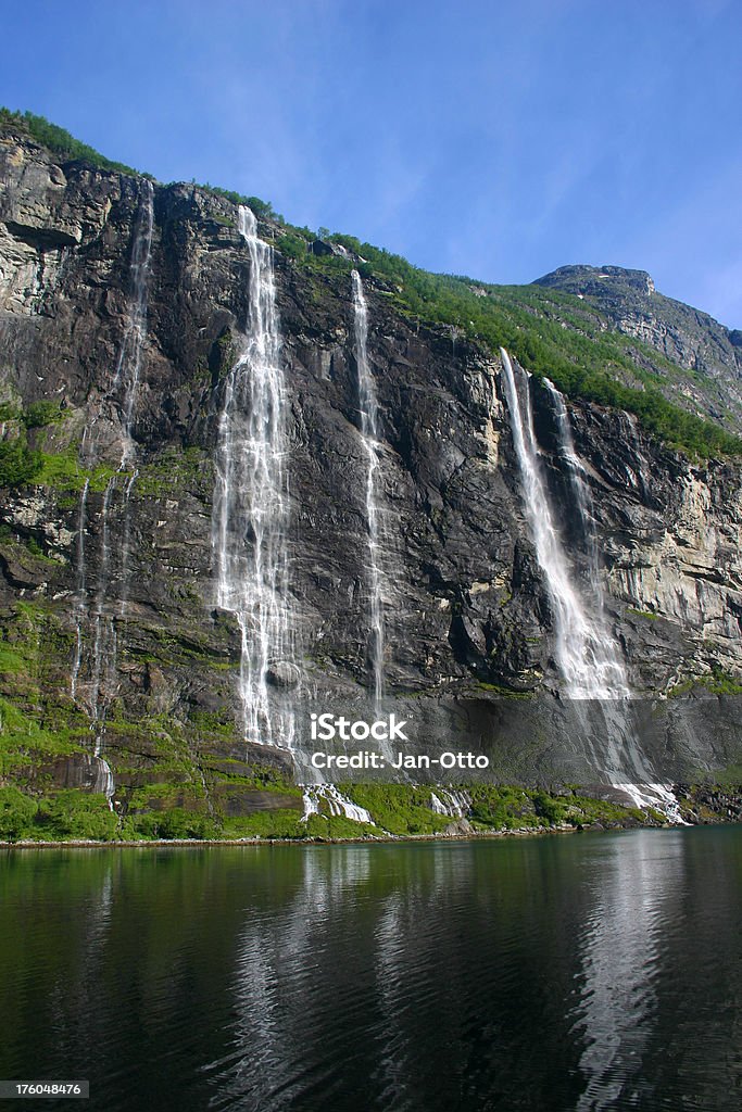 Wasserfall Seven sisters'in Norwegen - Lizenzfrei Berg Stock-Foto