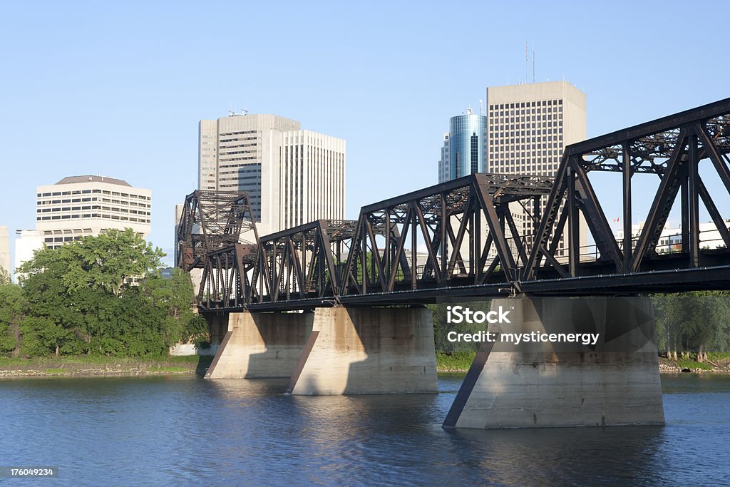 Trussle Ferroviária de Winnipeg - Foto de stock de Rio Red royalty-free