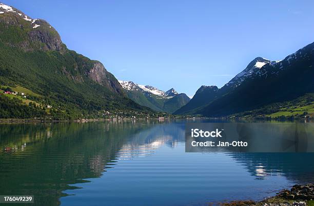 Norwegische Fjorde Stockfoto und mehr Bilder von Berg - Berg, Bildhintergrund, Blau