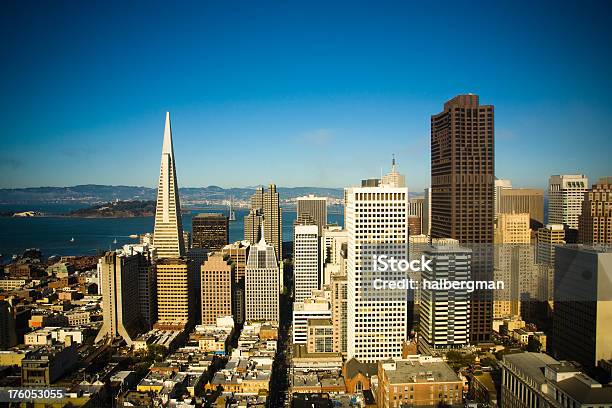 Centrum San Francisco Kalifornia - zdjęcia stockowe i więcej obrazów Panorama miasta - Panorama miasta, Ujęcie z góry, Architektura