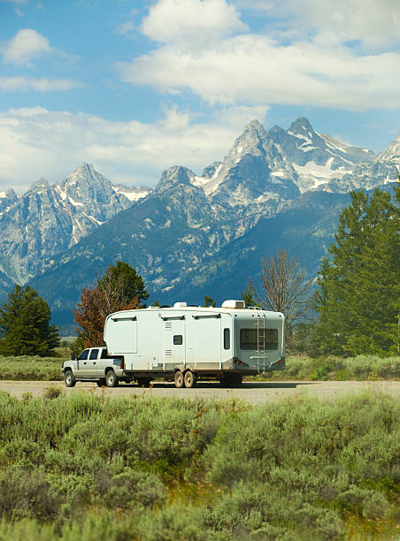 grand teton - circa 5th century imagens e fotografias de stock