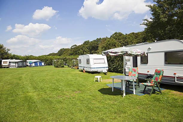 site de camping # 29 xxxl - motor home park camping luxury photos et images de collection