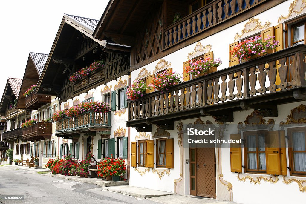 Casas en Garmisch - Foto de stock de Alemania libre de derechos