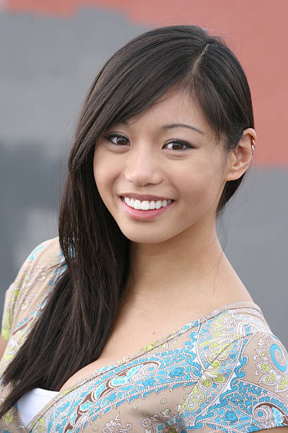 istock Beautiful Asian Woman 176056036