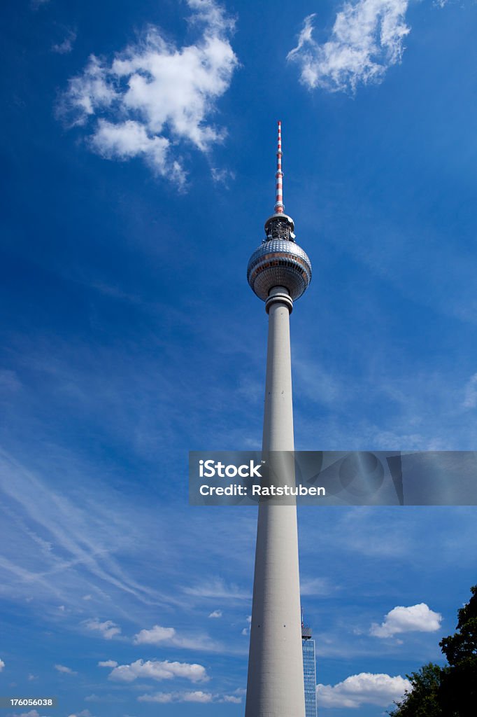 Torre della televisione di Berlino - Foto stock royalty-free di Berlino - Germania