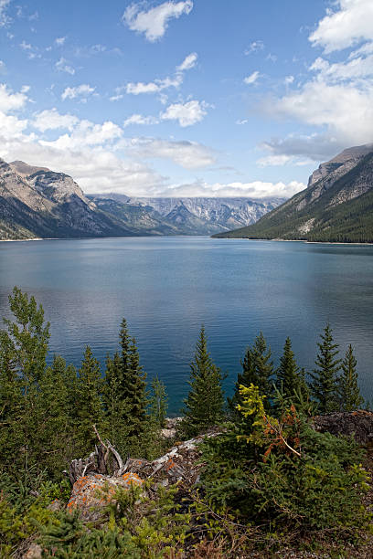 istock Lake Minnewanka Banff Nation Park Canada 176056055
