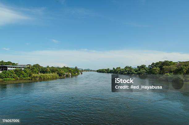 Rio Kwai - Fotografias de stock e mais imagens de Ao Ar Livre - Ao Ar Livre, Destino de Viagem, Floresta