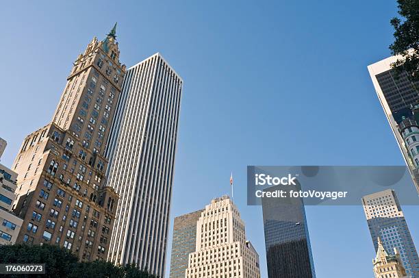 5 Й Авеню Ньюйорк Манхэттен Небоскребов Daybreak — стоковые фотографии и другие картинки 59th Street - 59th Street, Американская культура, Архитектура