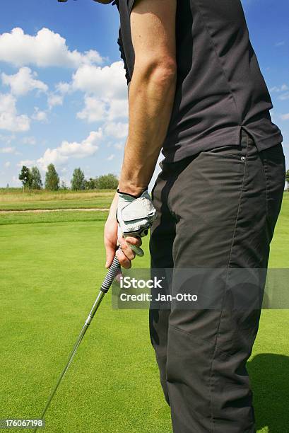 Hüfte Und Hände Golfer Stockfoto und mehr Bilder von Nahaufnahme - Nahaufnahme, Golfhandschuh, Ellenbogen