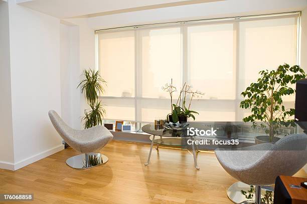 Sala De Estar Foto de stock y más banco de imágenes de Alféizar - Alféizar, Ampliación de casa, Arquitectura