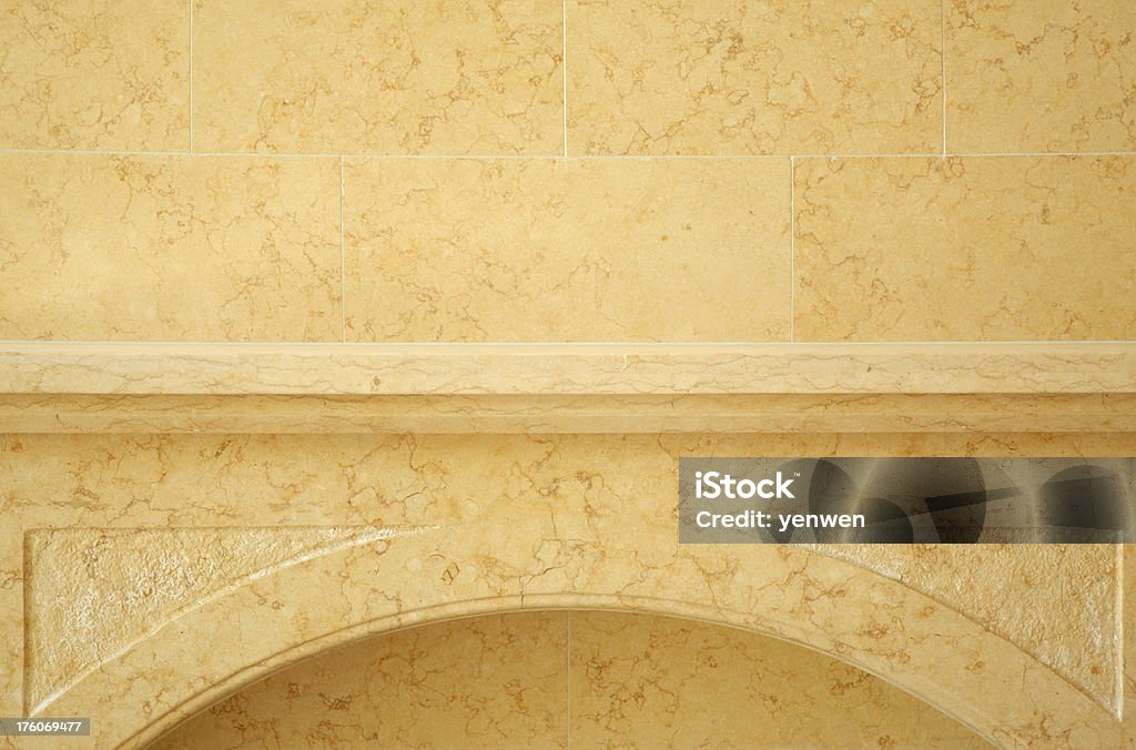 Natürliche Kamin aus Kalkstein Dress - Lizenzfrei Kaminsims Stock-Foto