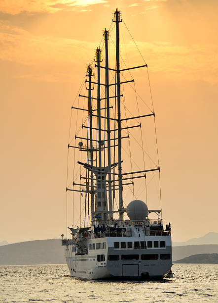 여객선 야외 - brigantine old sailing ship passenger ship 뉴스 사진 이미지