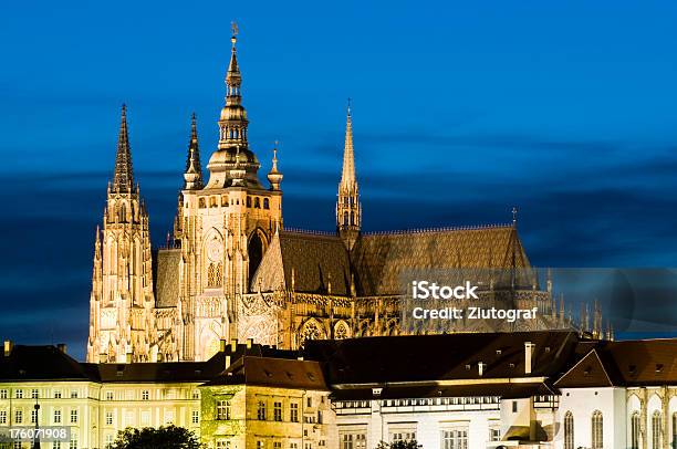 Hradschinnacht Stockfoto und mehr Bilder von Architektur - Architektur, Beleuchtet, Europa - Kontinent