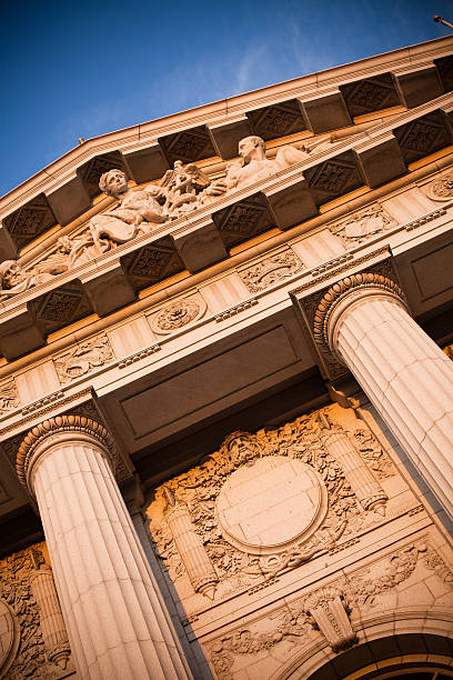 istock San Francisco City Hall 176072056